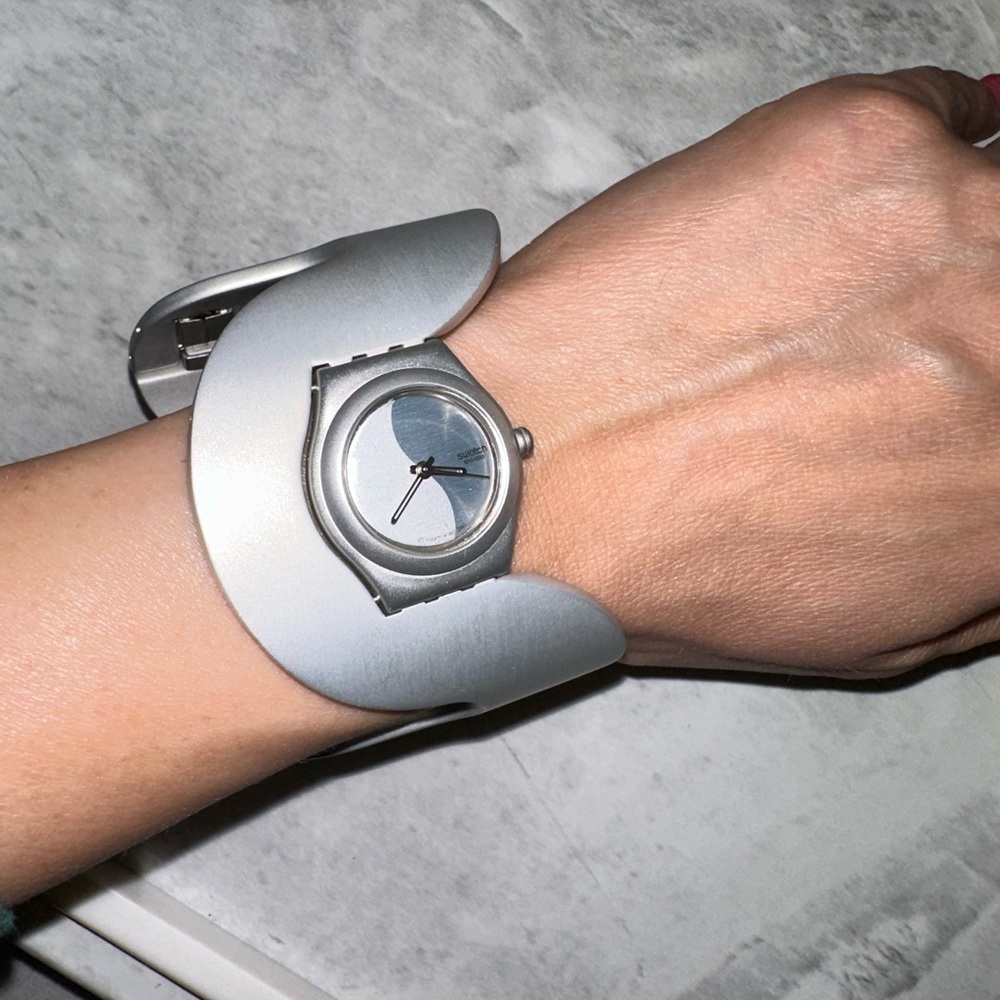 Swatch watch - Picture 3 of 5